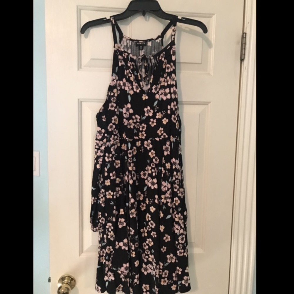 Cold shoulder A line dress